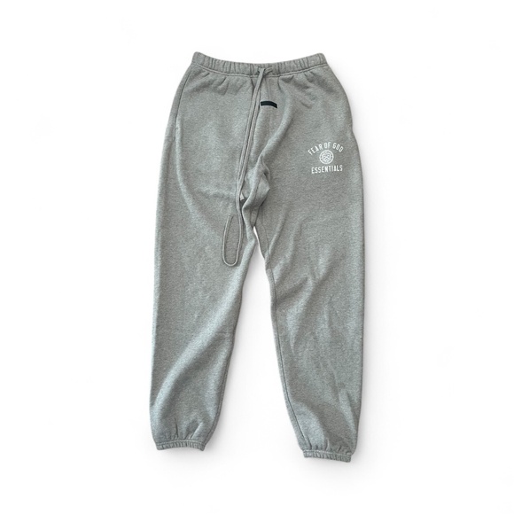 AUTHENTIC Fear of God ESSENTIALS Crest Essential Sweatpants Sz M - SOLD OUT - - Picture 2 of 13